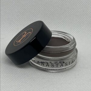 Anastasia Beverly Hills Ash Brown Brow Pomade